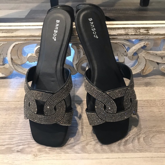 Poolside Sandal in black - Picture 3 of 8